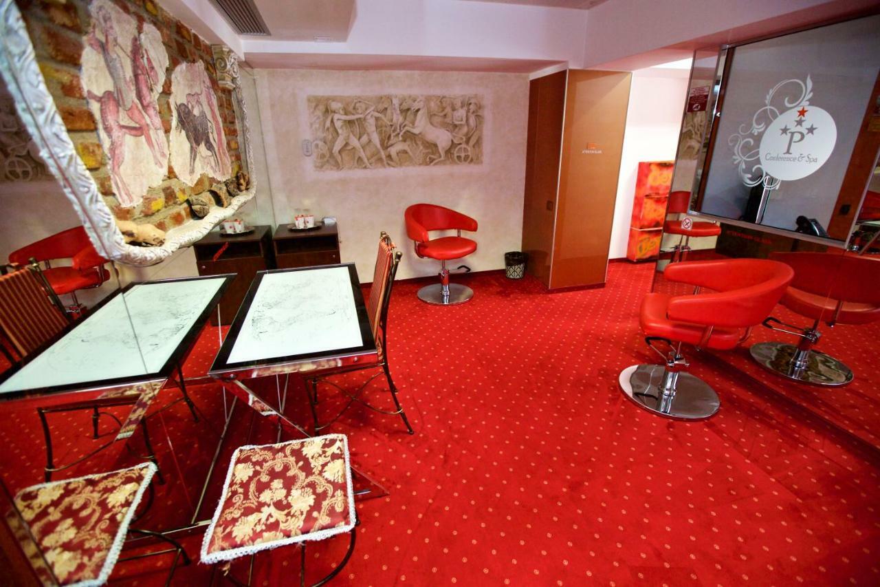 Grand Pier Boutique Luxury King And Queen Deluxe Rooms, With Free Welcome Breakfast For All Stays Up To 4 Nights Bukarest Exteriör bild
